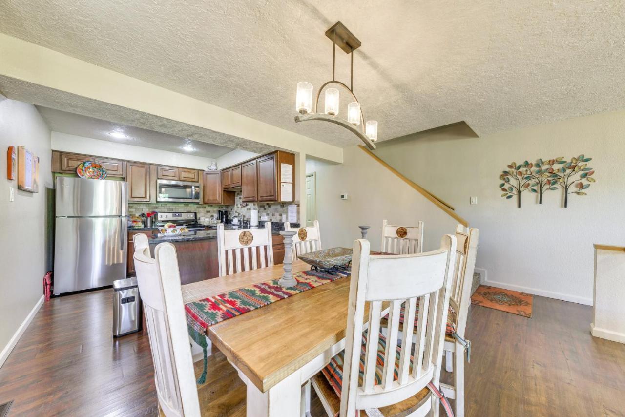 Ruidoso Golf Condo - Patio, Fire Pit And Mtn View! Zewnętrze zdjęcie